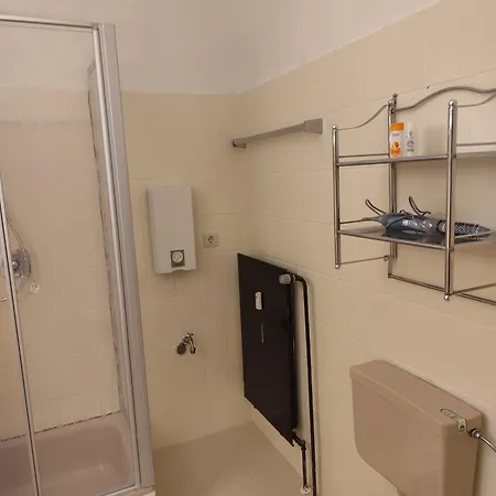 Luette Huette Am Bad Zwischenahn